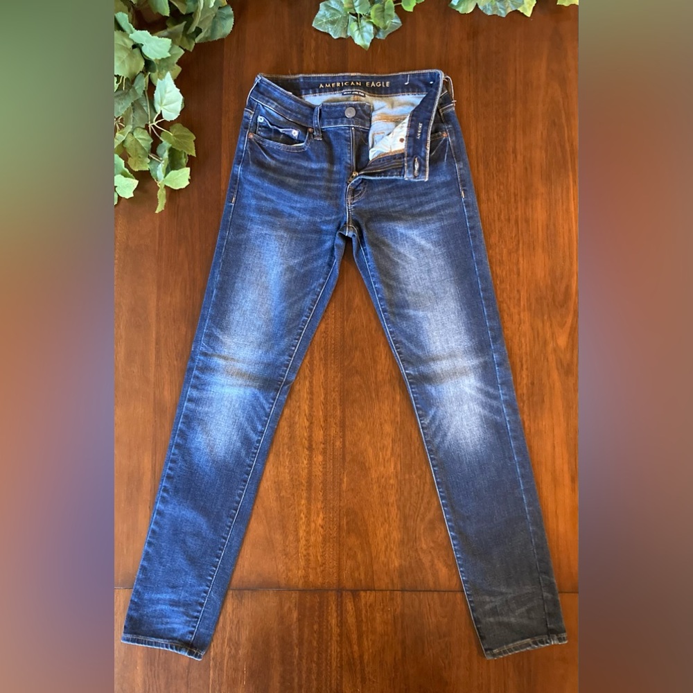 Men’s Distressed Blue Extreme Flex Skinny Jeans Size 28 x 32